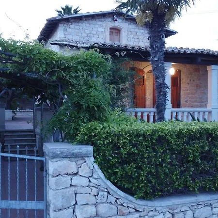 Casa - * Marina di Modica